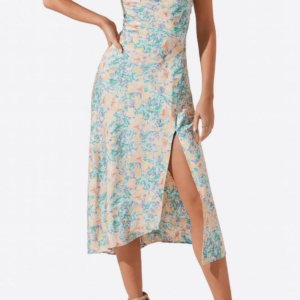 ASTR Pastel Floral Midi Dress in Cream, Blue, Peach - Picture 1 of 3